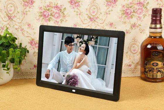 12 Inch TFT LED LCD display / digital advertising screen with SD USB media player function