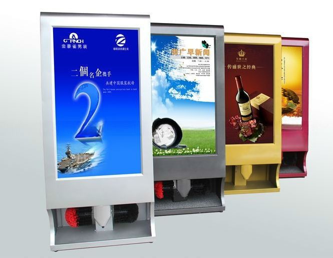 floor standing shoe polishing machine with 32inch LCD digital advertising display