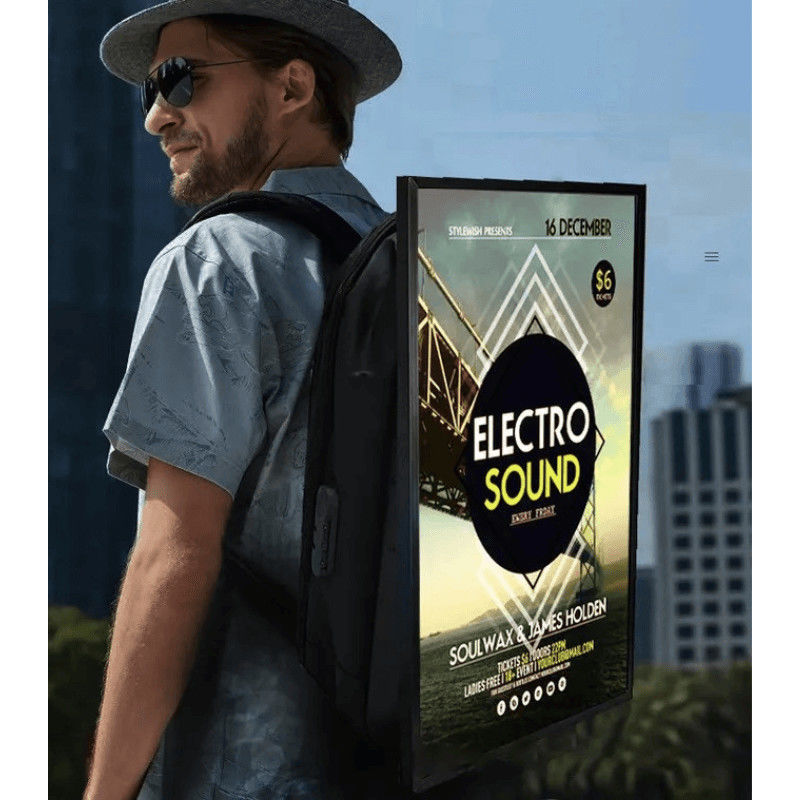 23.6 Inch Backpack High Brightness LCD Display With Built-In Rechargeable Li Battery